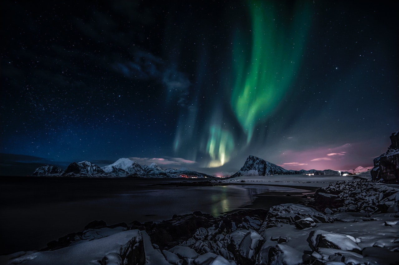 scenic photo of aurora during evening