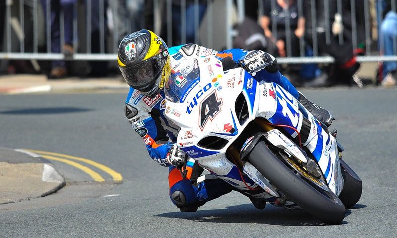 Speed bike racing off 60%